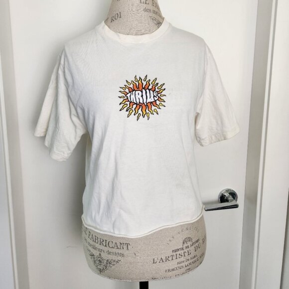 Vintage Crop Surf Tshirt - Picture 1 of 4